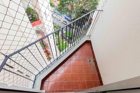 Apartamento para alugar com 73m², 2 quartos e 1 vaga Apartamento para alugar com 73m², 2 quartos e 1 vagaVaranda