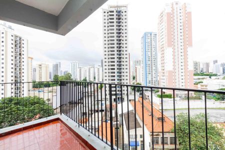 Apartamento para alugar com 73m², 2 quartos e 1 vaga Apartamento para alugar com 73m², 2 quartos e 1 vagaVaranda