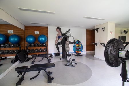 Apartamento para alugar com 72m², 2 quartos e 1 vagaÁrea comum - Academia