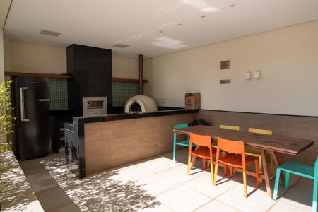 Apartamento para alugar com 72m², 2 quartos e 1 vagaÁrea comum - Salão de festas