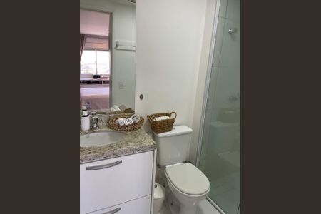 Apartamento para alugar com 72m², 2 quartos e 1 vagaBanheiro da Suíte