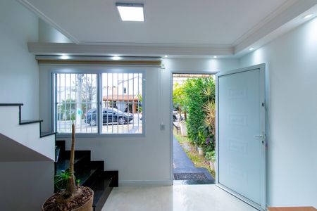 Casa de condomínio para alugar com 121m², 3 quartos e 2 vagasSala