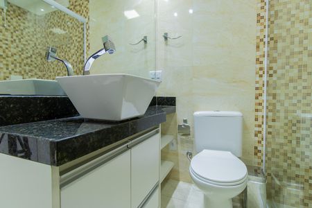 Casa de condomínio para alugar com 121m², 3 quartos e 2 vagasBanheiro andar inferior