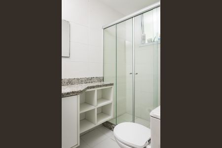 Apartamento à venda com 88m², 2 quartos e 2 vagasBanheiro da Suíte