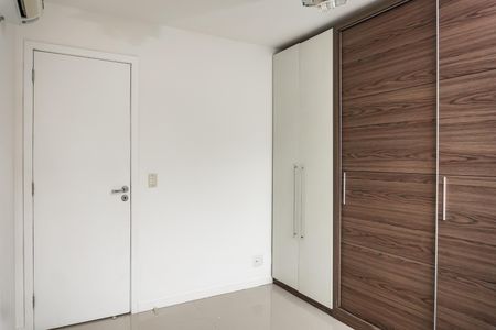 Apartamento à venda com 88m², 2 quartos e 2 vagasQuarto 2