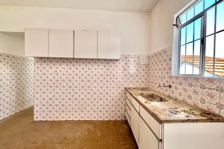 Casa à venda com 250m², 4 quartos e 4 vagasEdícula