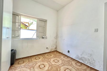 Casa à venda com 250m², 4 quartos e 4 vagasSuite