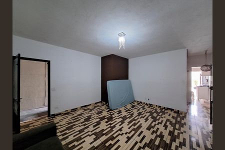 Casa à venda com 300m², 5 quartos e 1 vagaSala