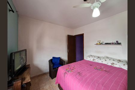 Casa à venda com 300m², 5 quartos e 1 vagaQuarto 1