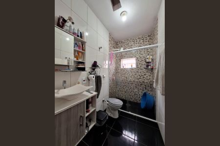 Casa à venda com 300m², 5 quartos e 1 vagaBanheiro