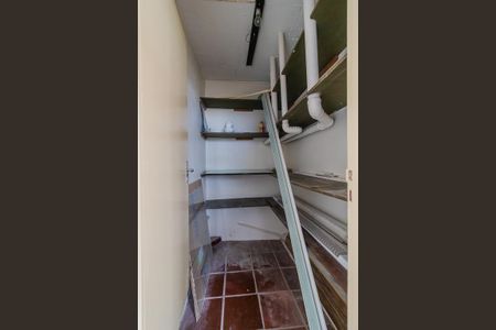 Apartamento à venda com 149m², 2 quartos e 1 vaga Apartamento à venda com 149m², 2 quartos e 1 vagaDeposito