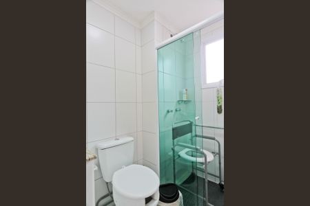 Apartamento para alugar com 57m², 2 quartos e 1 vaga Apartamento para alugar com 57m², 2 quartos e 1 vagaBanheiro da Suíte