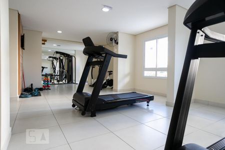 Apartamento para alugar com 57m², 2 quartos e 1 vaga Apartamento para alugar com 57m², 2 quartos e 1 vagaÁrea comum - Academia