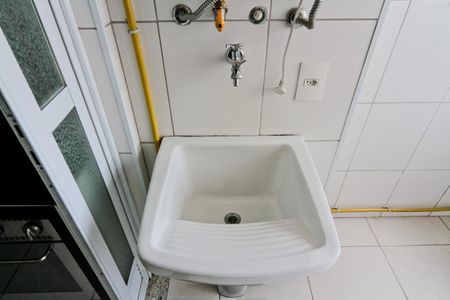 Apartamento à venda com 60m², 2 quartos e 1 vaga Apartamento à venda com 60m², 2 quartos e 1 vagaÁrea de Serviço