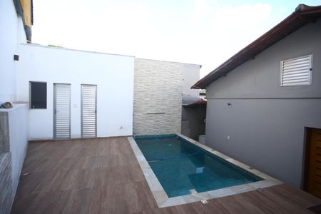 Casa à venda com 370m², 4 quartos e 3 vagasÁrea comum