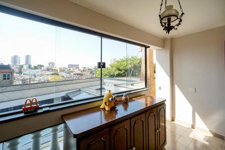 Casa à venda com 170m², 3 quartos e 2 vagas Casa à venda com 170m², 3 quartos e 2 vagasVaranda das suítes