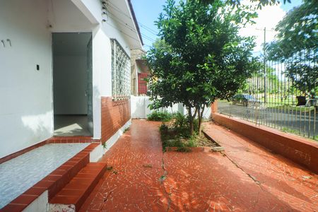 Casa para alugar com 110m², 2 quartos e 1 vaga Casa para alugar com 110m², 2 quartos e 1 vagaPátio