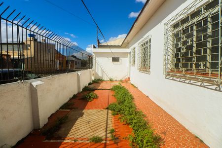 Casa para alugar com 110m², 2 quartos e 1 vaga Casa para alugar com 110m², 2 quartos e 1 vagaPátio