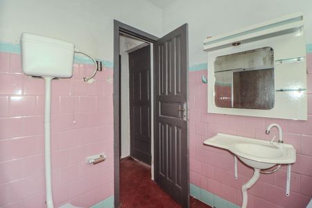 Casa para alugar com 110m², 2 quartos e 1 vaga Casa para alugar com 110m², 2 quartos e 1 vagaBanheiro