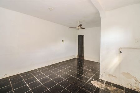 Casa para alugar com 110m², 2 quartos e 1 vaga Casa para alugar com 110m², 2 quartos e 1 vagaGaragem