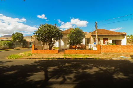 Casa para alugar com 110m², 2 quartos e 1 vaga Casa para alugar com 110m², 2 quartos e 1 vagaFachada
