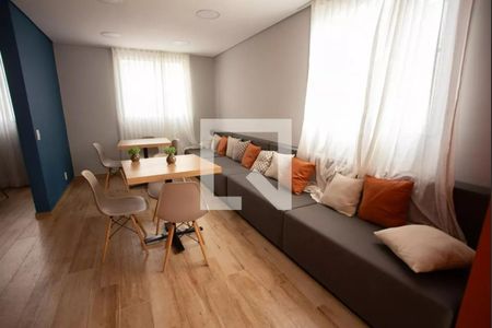 Apartamento para alugar com 38m², 2 quartos e sem vagaÁrea comum