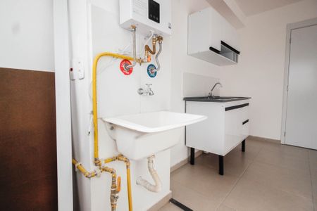 Apartamento para alugar com 38m², 2 quartos e sem vaga Apartamento para alugar com 38m², 2 quartos e sem vagaÁrea de serviço