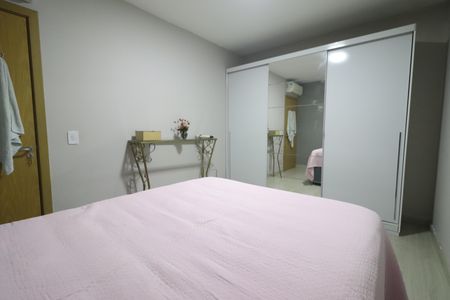 Apartamento para alugar com 63m², 2 quartos e 1 vagaQuarto 01