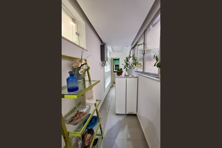 Apartamento à venda com 120m², 3 quartos e sem vaga Apartamento à venda com 120m², 3 quartos e sem vagaÁrea de Serviço