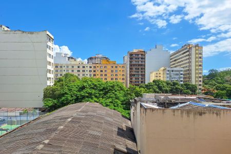 Apartamento à venda com 120m², 3 quartos e sem vaga Apartamento à venda com 120m², 3 quartos e sem vagaQuarto 1