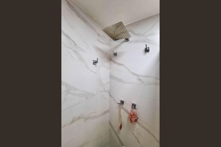 Apartamento à venda com 120m², 3 quartos e sem vaga Apartamento à venda com 120m², 3 quartos e sem vagaBanheiro da Suíte