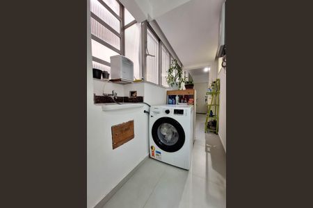 Apartamento à venda com 120m², 3 quartos e sem vaga Apartamento à venda com 120m², 3 quartos e sem vagaÁrea de Serviço