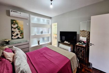 Apartamento à venda com 120m², 3 quartos e sem vaga Apartamento à venda com 120m², 3 quartos e sem vagaSuíte