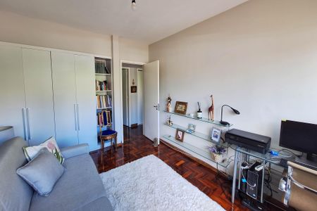 Apartamento à venda com 120m², 3 quartos e sem vaga Apartamento à venda com 120m², 3 quartos e sem vagaQuarto 1