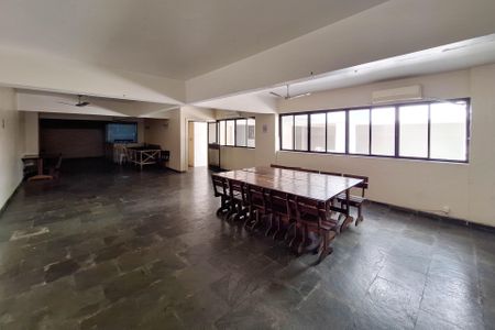 Apartamento à venda com 120m², 3 quartos e sem vaga Apartamento à venda com 120m², 3 quartos e sem vagaÁrea comum