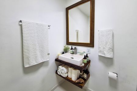 Apartamento à venda com 120m², 3 quartos e sem vaga Apartamento à venda com 120m², 3 quartos e sem vagaBanheiro Social