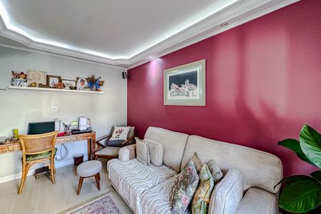 Apartamento à venda com 102m², 3 quartos e 1 vagaSala de TV