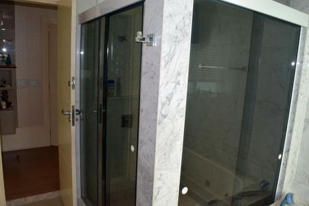 Apartamento à venda com 830m², 4 quartos e 5 vagasBanheiro 3