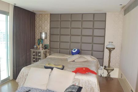 Apartamento à venda com 830m², 4 quartos e 5 vagasQuarto 2Quarto 3