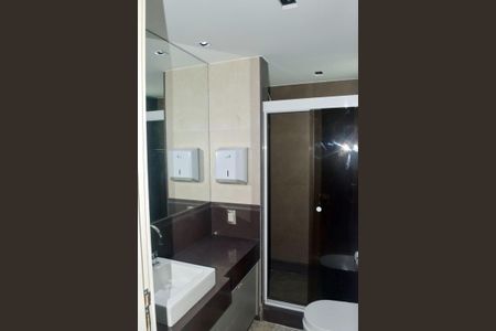 Apartamento à venda com 830m², 4 quartos e 5 vagasBanheiro 2