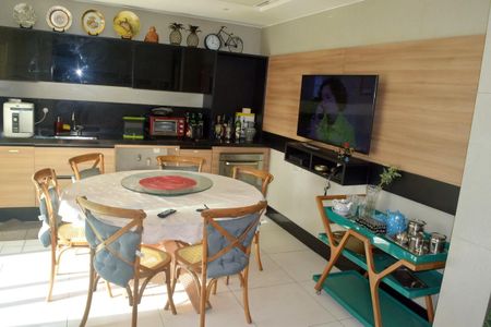 Apartamento à venda com 830m², 4 quartos e 5 vagasCozinha