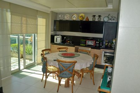 Apartamento à venda com 830m², 4 quartos e 5 vagasCozinha