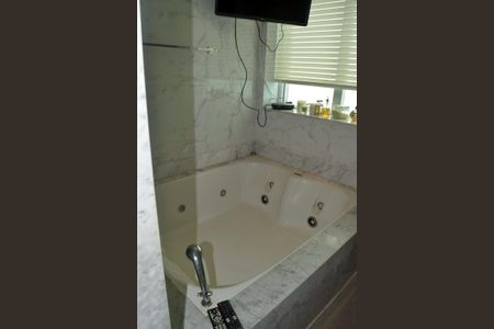 Apartamento à venda com 830m², 4 quartos e 5 vagasBanheiro 3