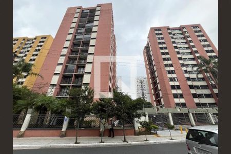 Apartamento para alugar com 76m², 3 quartos e 2 vagas Apartamento para alugar com 76m², 3 quartos e 2 vagasFachada