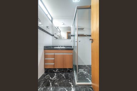 Apartamento para alugar com 76m², 3 quartos e 2 vagas Apartamento para alugar com 76m², 3 quartos e 2 vagasBanheiro da Suíte