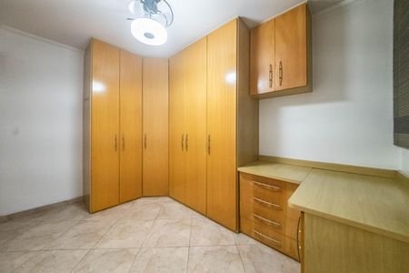 Apartamento para alugar com 76m², 3 quartos e 2 vagas Apartamento para alugar com 76m², 3 quartos e 2 vagasQuarto 1
