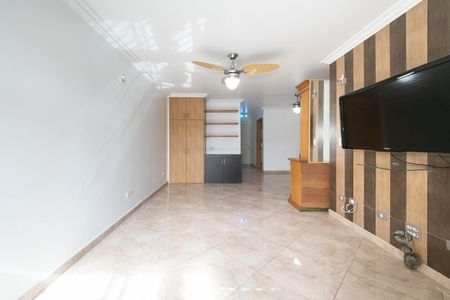 Apartamento para alugar com 76m², 3 quartos e 2 vagas Apartamento para alugar com 76m², 3 quartos e 2 vagasSala