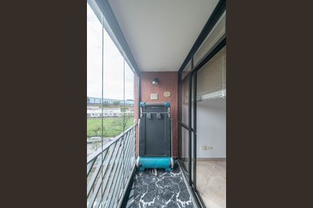 Apartamento para alugar com 76m², 3 quartos e 2 vagas Apartamento para alugar com 76m², 3 quartos e 2 vagasVaranda