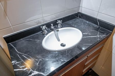 Apartamento para alugar com 76m², 3 quartos e 2 vagas Apartamento para alugar com 76m², 3 quartos e 2 vagasBanheiro