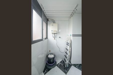 Apartamento para alugar com 76m², 3 quartos e 2 vagas Apartamento para alugar com 76m², 3 quartos e 2 vagasLavanderia
